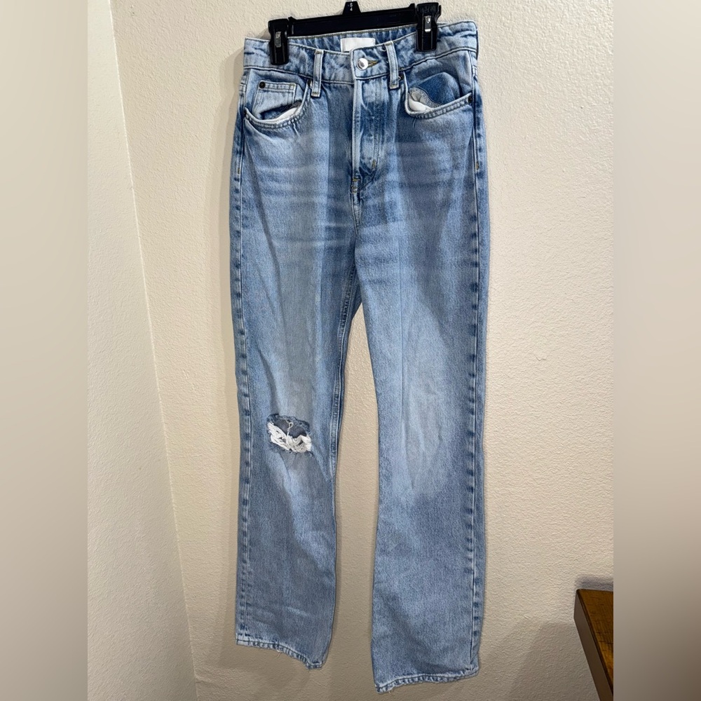 H&M Light Blue Straight Leg Jeans- Size 4
